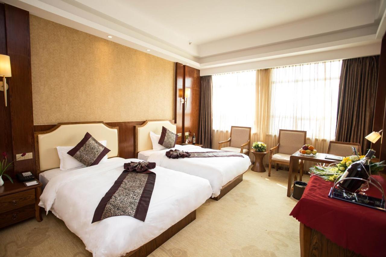 Hong Van Grand Hotel Mong Cai Ngoại thất bức ảnh