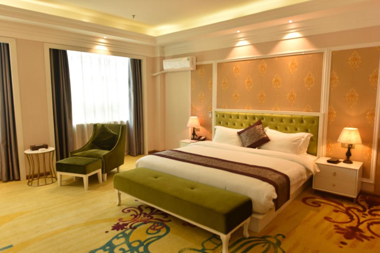 Hong Van Grand Hotel Mong Cai Ngoại thất bức ảnh